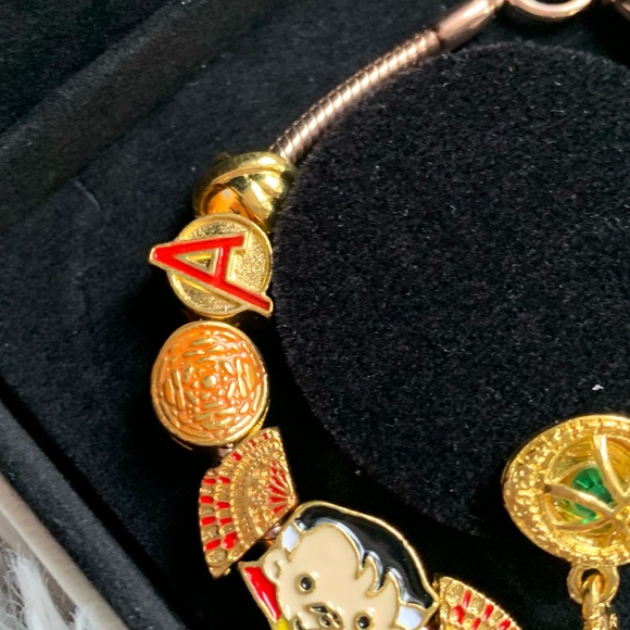 Retired Pandora Carrier Heraldic Amethyst Padlock Bracelet Doctor Strange Charms - Picture 6 of 15